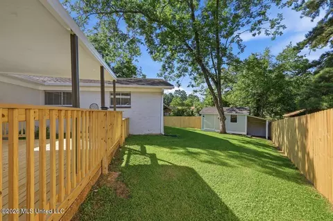 Exterior - 203 Brenmar St, Brandon, MS 39042 photo 5 of 7