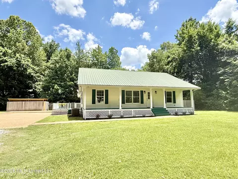 1690 W Ms-178, Holly Springs, MS 38635