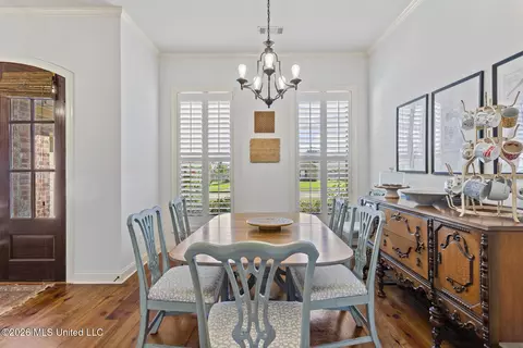 Dining - 102 Oak Meadow Ct, Clinton, MS 39056 photo 2 of 2