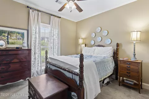 Bedroom - 102 Oak Meadow Ct, Clinton, MS 39056 photo 4 of 5
