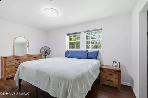 Bedroom - 1122 Willis Cotton Rd, Summit, MS 39666 photo 2 of 5