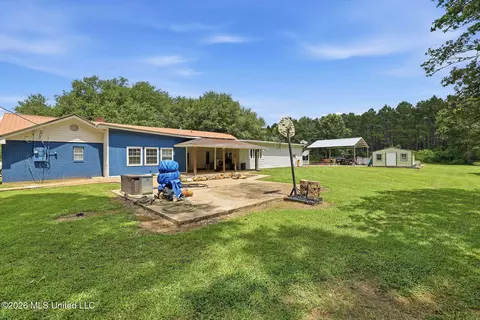 Exterior - 1122 Willis Cotton Rd, Summit, MS 39666 photo 2 of 5