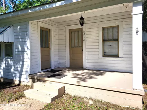 Exterior - 6912 N Springwater St, Moss Point, MS 39563 photo 1 of 5