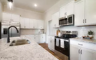 Kitchen - 2111 Scott Mdws Ln, Hernando, MS 38632 photo 1 of 1