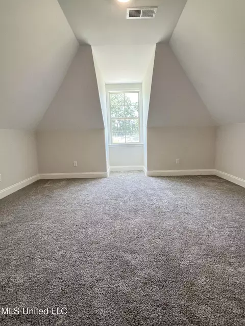 Bedroom - 2111 Scott Mdws Ln, Hernando, MS 38632 photo 7 of 7
