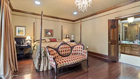 Bedroom - 3826 Mississippi 18, Brandon, MS 39042 photo 10 of 13