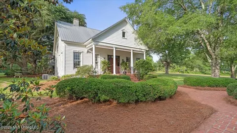 Exterior - 3826 Mississippi 18, Brandon, MS 39042 photo 11 of 23