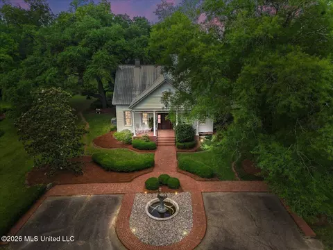 3826 Mississippi 18, Brandon, MS 39042