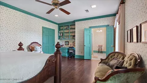 Bedroom - 3826 Mississippi 18, Brandon, MS 39042 photo 5 of 13