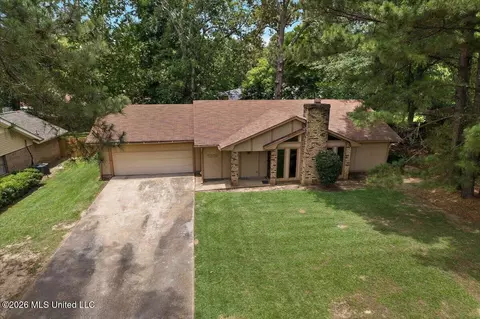 Exterior - 5209 Sycamore Dr, Jackson, MS 39212 photo 9 of 9