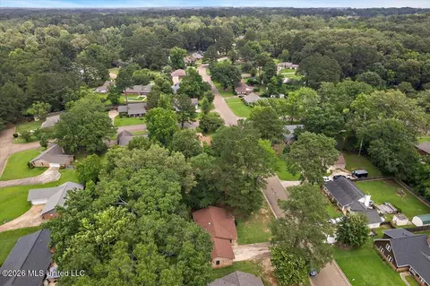 View/Area - 5209 Sycamore Dr, Jackson, MS 39212 photo 4 of 6