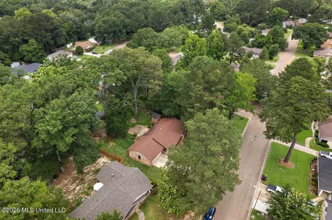 View/Area - 5209 Sycamore Dr, Jackson, MS 39212 photo 2 of 6