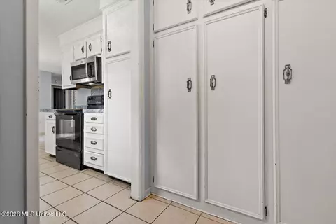 Other - 5209 Sycamore Dr, Jackson, MS 39212 photo 8 of 8