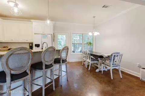 Dining - 212 Bream Pond Ln, Brandon, MS 39047 photo 1 of 1