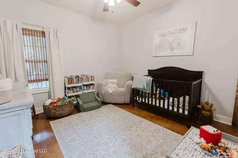 Bedroom - 212 Bream Pond Ln, Brandon, MS 39047 photo 2 of 3