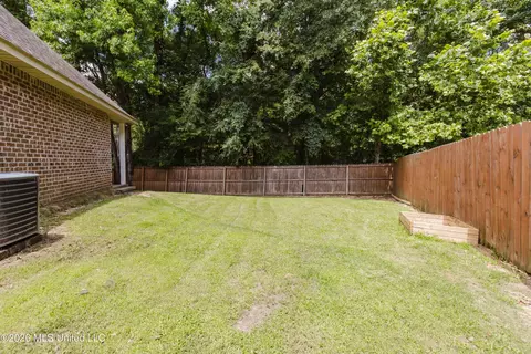 Exterior - 212 Bream Pond Ln, Brandon, MS 39047 photo 8 of 8