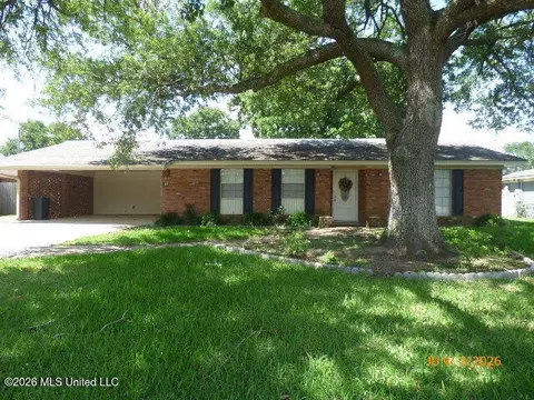 166 Lee Ave, Vidalia, LA 71373