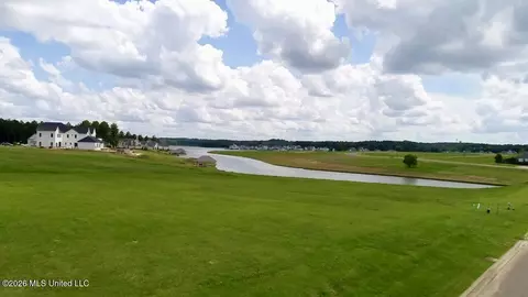 356 Lake Village Dr, Madison, MS 39110