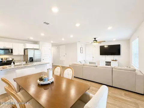 Dining - 94 Kings Crossing Dr, Lucedale, MS 39452 photo 1 of 1