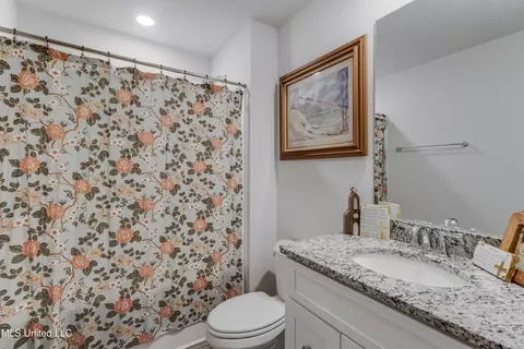 Bath - 94 Kings Crossing Dr, Lucedale, MS 39452 photo 1 of 2