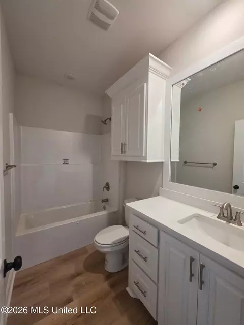 Bath - 359 Willow Way, Canton, MS 39046 photo 1 of 2