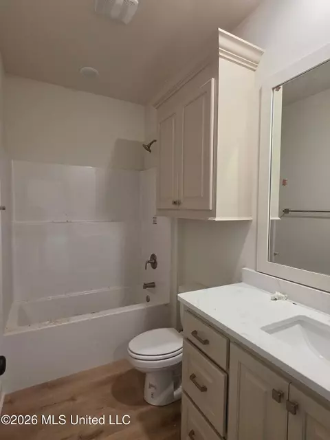 Bath - 363 Willow Way, Canton, MS 39046 photo 1 of 2