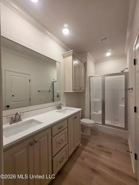 Bath - 363 Willow Way, Canton, MS 39046 photo 2 of 2