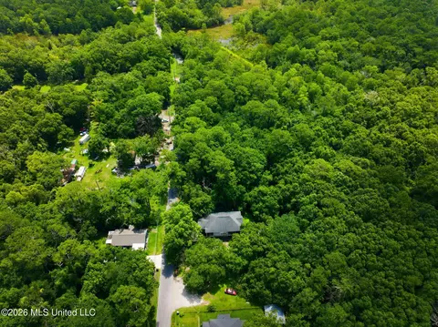 Gregory Street, Moss Point, MS 39563 photo 6
