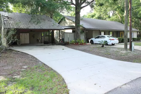1533 Albacore Ln, Gautier, MS 39553