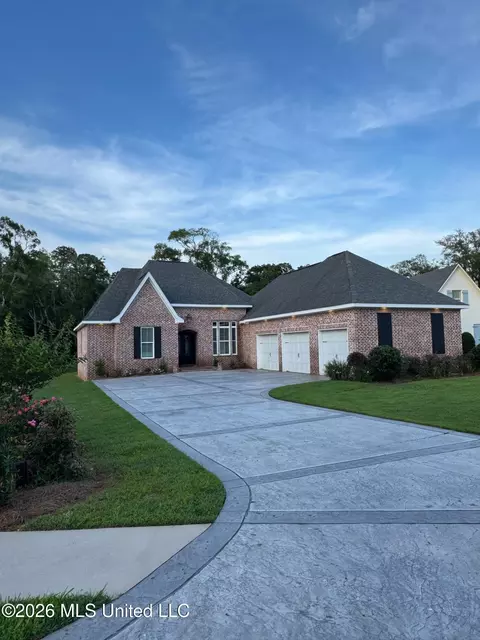 5606 Caymus Cv, Ocean Springs, MS 39564