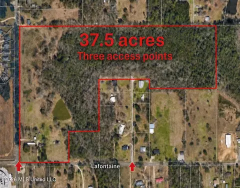 17610 Robinson Rd, Gulfport, MS 39503
