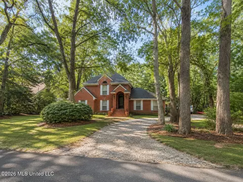 13824 Plano Rd, Ocean Springs, MS 39564