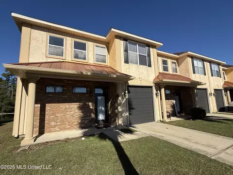 314 Capri Pl, Ocean Springs, MS 39564