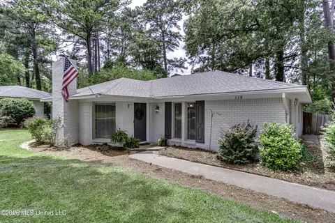 118 Woodcliff Pl, Brandon, MS 39042