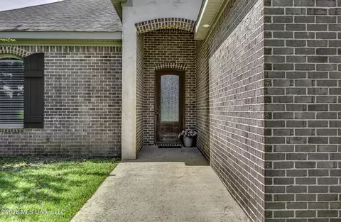 Entry Way - 275 Williams Dr, Florence, MS 39073 photo 1 of 1