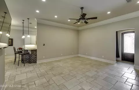 Living - 275 Williams Dr, Florence, MS 39073 photo 4 of 7