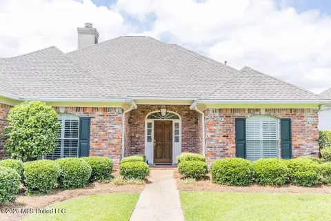 405 Eastpointe Cv, Madison, MS 39110