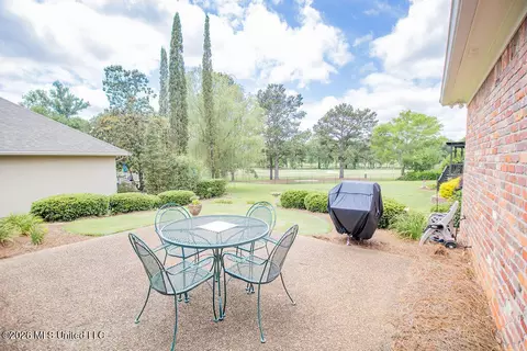 Other - 405 Eastpointe Cv, Madison, MS 39110 photo 1 of 11