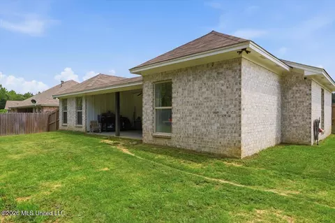 Exterior - 733 Lexington Dr, Florence, MS 39073 photo 8 of 8