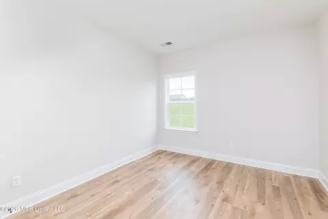 Bedroom - 7559 John Elliott Ln, Hernando, MS 38632 photo 2 of 5