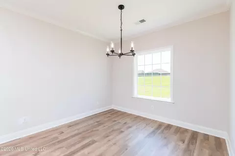 Dining - 7559 John Elliott Ln, Hernando, MS 38632 photo 2 of 2