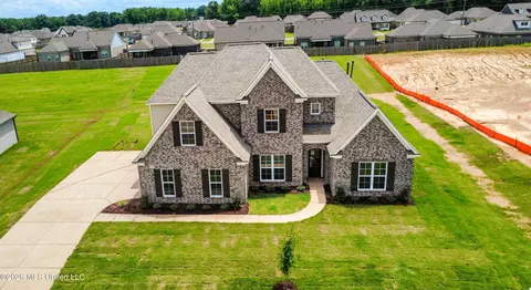 Exterior - 7559 John Elliott Ln, Hernando, MS 38632 photo 2 of 3