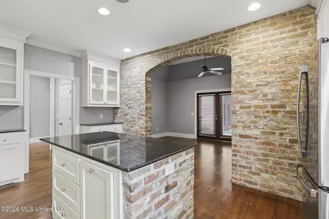 Other - 12 Waterford Pl, Jackson, MS 39211 photo 5 of 8
