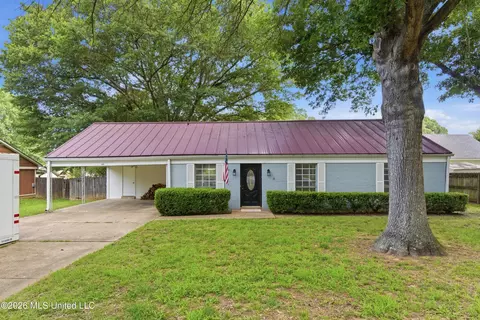 1580 Farnell Dr, Horn Lake, MS 38637