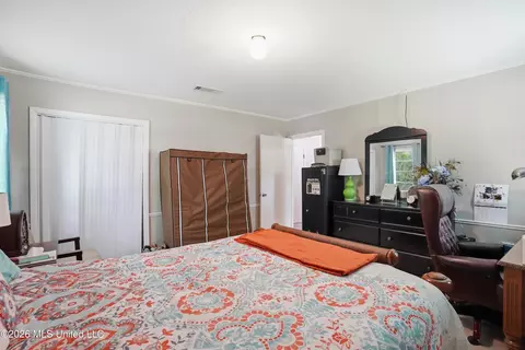 Bedroom - 2491 Ms-16, Carthage, MS 39051 photo 3 of 8