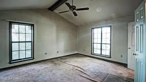 Bedroom - 331 Lake Harbor Rd, Brandon, MS 39047 photo 2 of 3