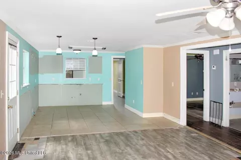 Living - 420 Third Ave, Picayune, MS 39466 photo 2 of 2
