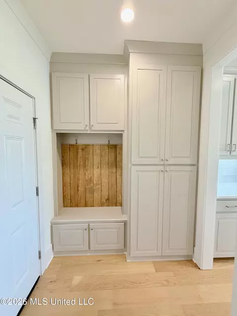 Entry Way - 134 Mission Park Dr, Madison, MS 39110 photo 1 of 1
