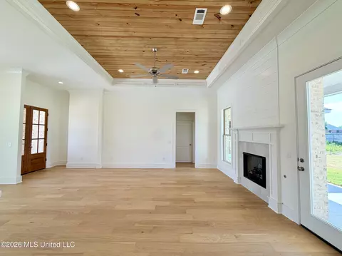 Living - 134 Mission Park Dr, Madison, MS 39110 photo 1 of 4
