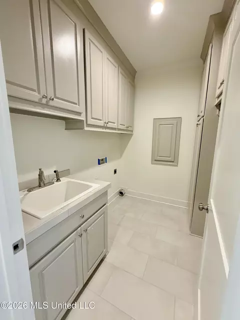 Other - 134 Mission Park Dr, Madison, MS 39110 photo 9 of 10
